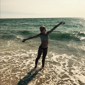 Meet your Posher, Antonia